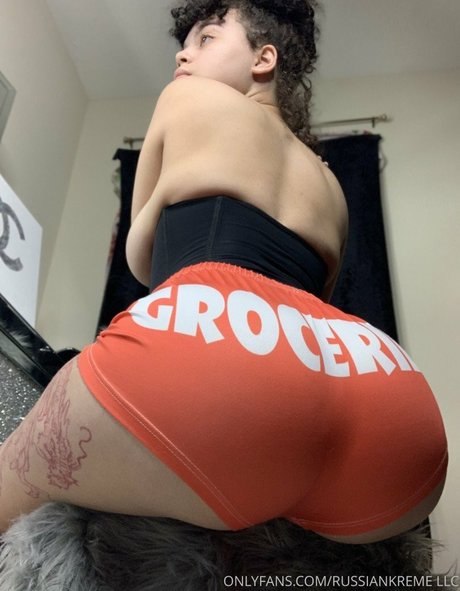 russiankreme NSFW OnlyFans
