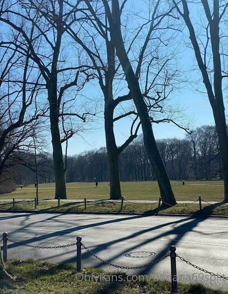 banana69split OnlyFans-Model