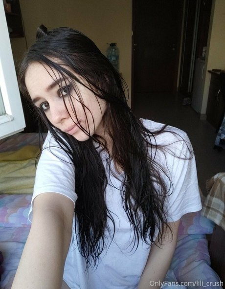 lili crush Neue OnlyFans Leaks