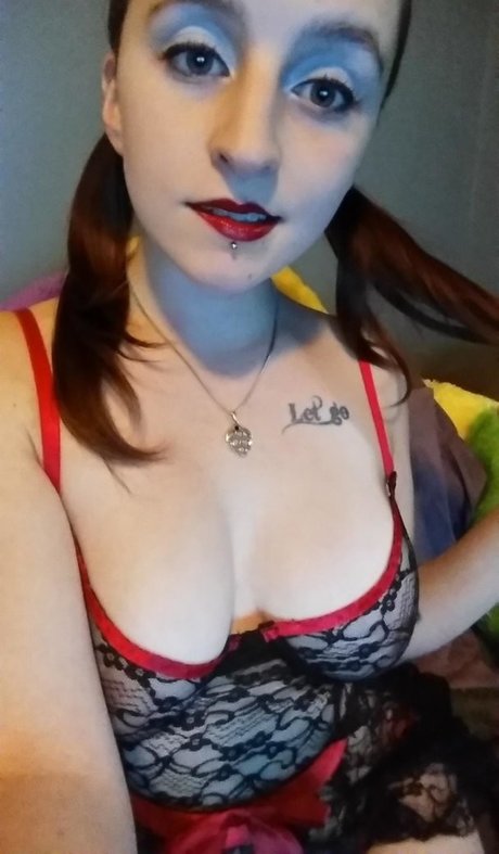 SomeDrunkBish XXX OnlyFans