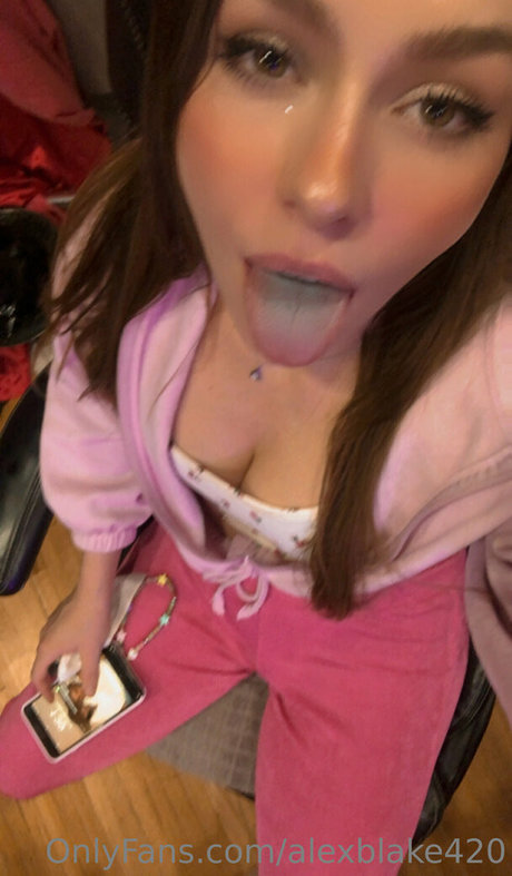 alexblake420 OnlyFans explizite Inhalte