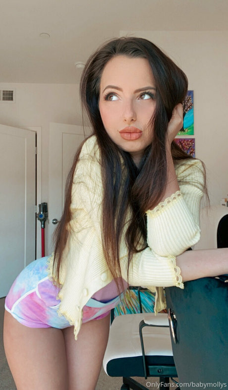 babymollys Nacktpornos von OnlyFans geleakt