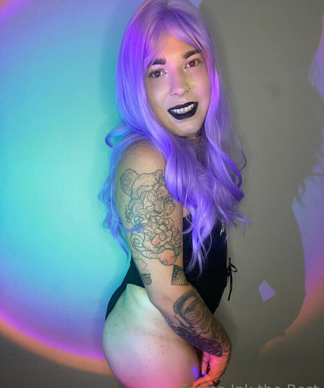 emmaink13 Model OnlyFans Foto