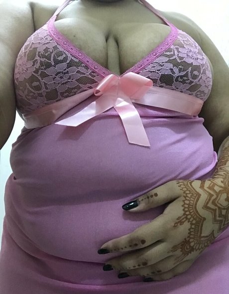 chubbybunnyfeabie OnlyFans Bilder