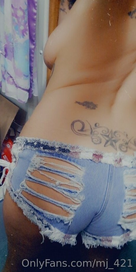 mj 421 Model OnlyFans Foto