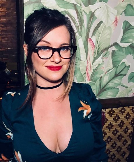 Allie Goertz Nacktbilder OnlyFans Leak