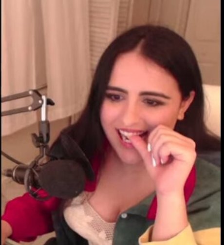 Alliebeemac OnlyFans Pornografie