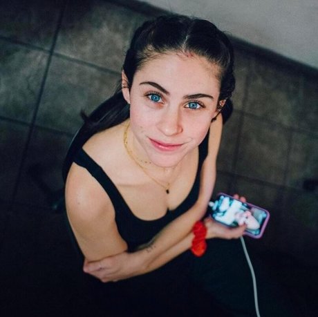 Kelsey Kreppel OnlyFans gratis