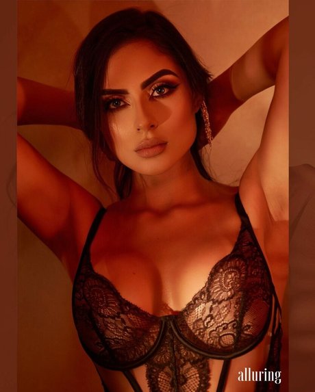 Daniela Velez Nackt auf OnlyFans Leak