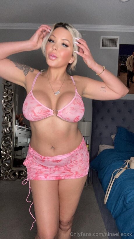 ninaellexxx Leaked OnlyFans Bilder