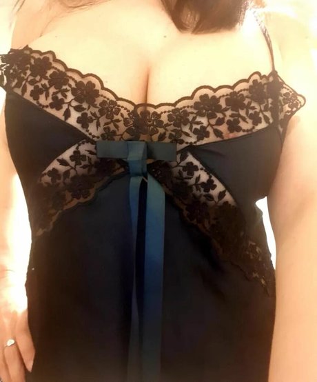 Venere Mora Leaks von OnlyFans