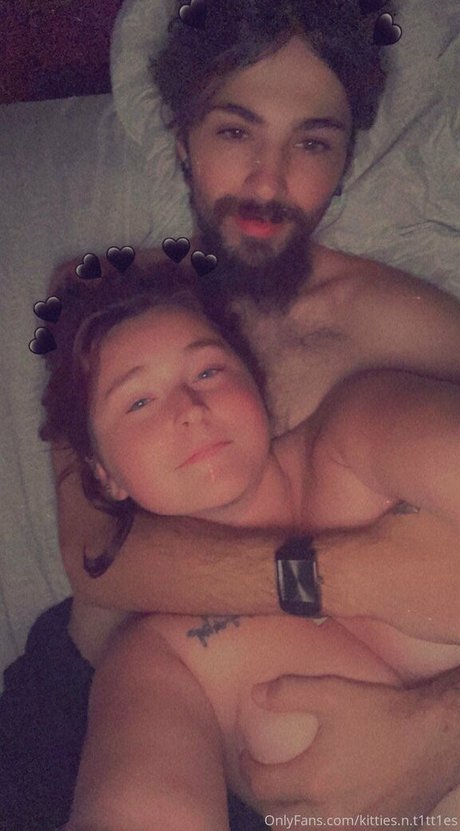 kitties n t1tt1es Nacktpornos auf OnlyFans