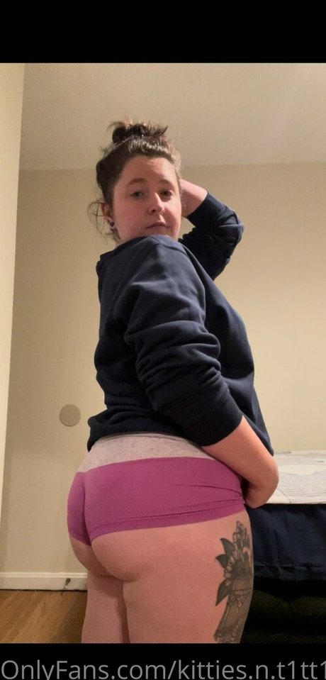 kitties n t1tt1es Nacktbilder von OnlyFans geleakt