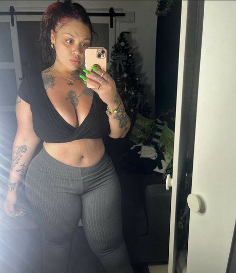 Krisssss__x OnlyFans Inhalte