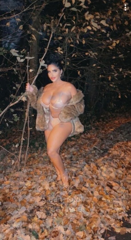 Anais Bragadias OnlyFans Leak