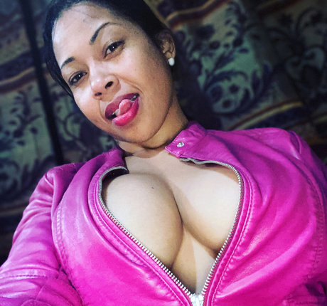 Patricedabody OnlyFans-Bilder