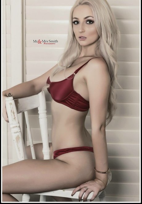 Jordan Cave Nacktbilder von OnlyFans