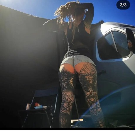 psychedelic mess OnlyFans Nacktbilder geleakt