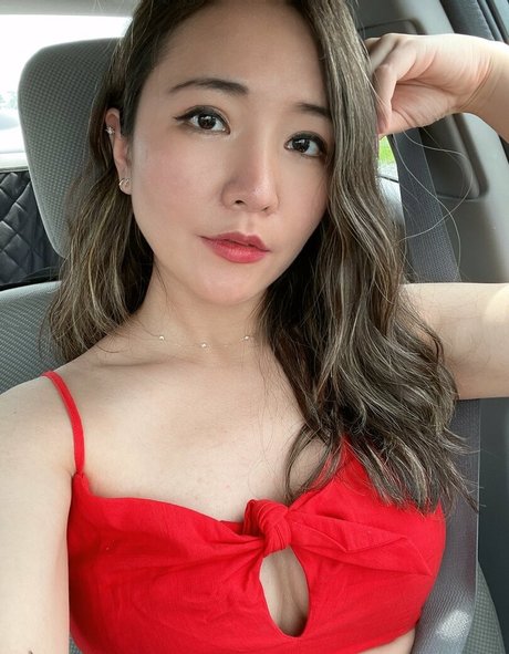 Emily Wang Nacktbilder geleakt OnlyFans