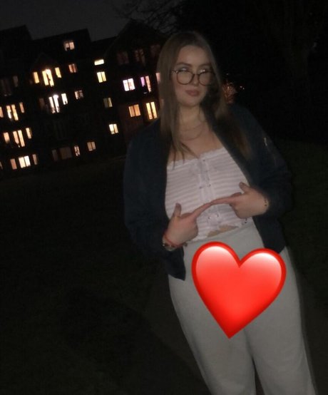 Lydia B Nacktbilder von OnlyFans geleakt