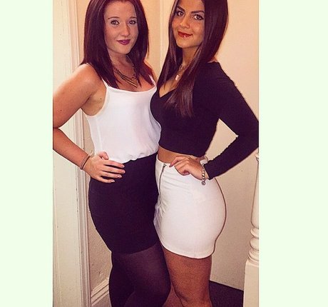 Lauren Fardon OnlyFans Striptease