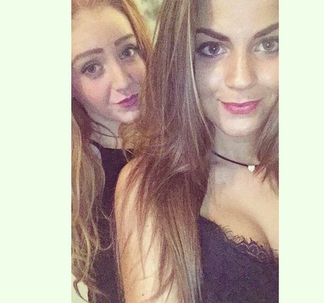 Lauren Fardon Nacktbilder von OnlyFans