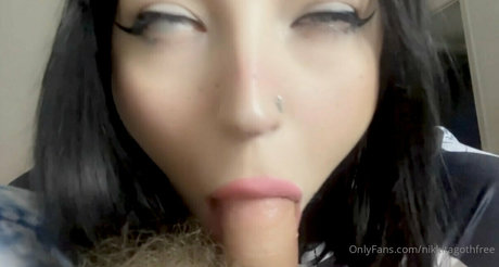 nikkitagothfree OnlyFans Sextape