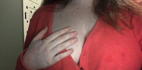 Polymorphed Nacktbilder von OnlyFans