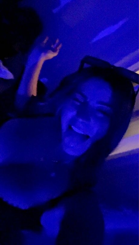 Emma R B OnlyFans Leak