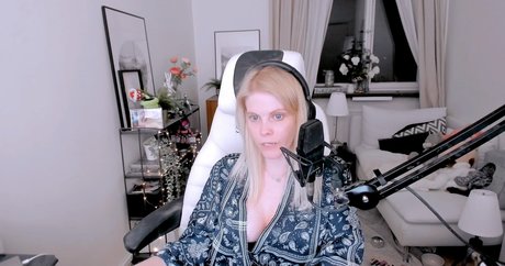 swebliss NurlyFans-Pornos