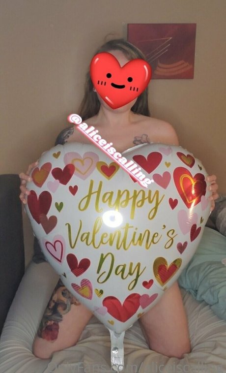 aliceiscalling OnlyFans Nacktbilder geleakt