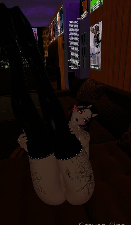 gravessins Nackt geleakt OnlyFans