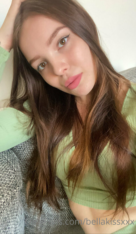 bellakissxxx Porn OnlyFans Leaks