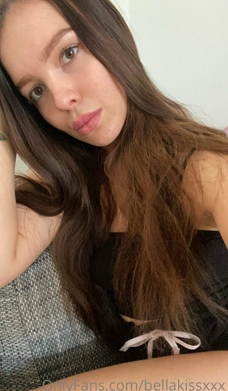 bellakissxxx OnlyFans Nacktbilder