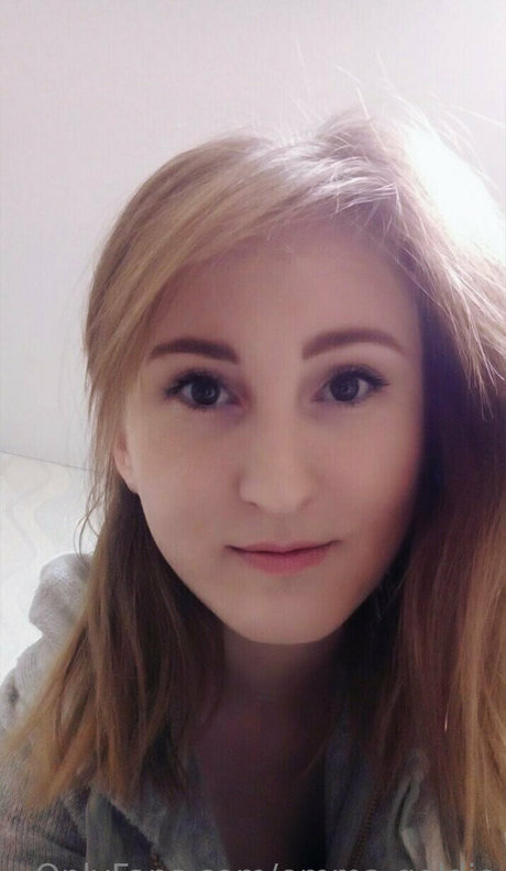 emma goldie Sexy OnlyFans