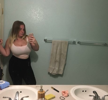 Kyla S Oben ohne OnlyFans