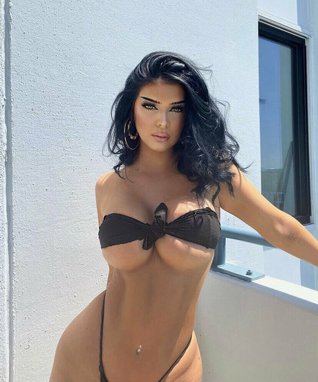 Taylor Nicole Chambers OnlyFans OnlyFans