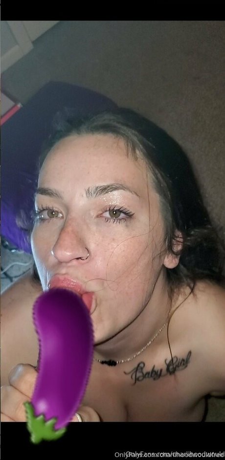 charlihoodwouldfree Bilder OnlyFans