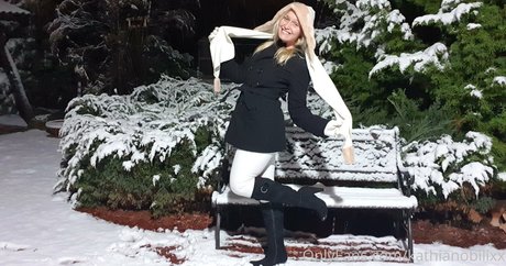 promi-schwulen-onlyfans sexy nackt Aufnahme