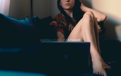 i am athame Heiße OnlyFans Inhalte