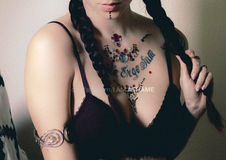 i am athame Nacktbilder OnlyFans geleakt