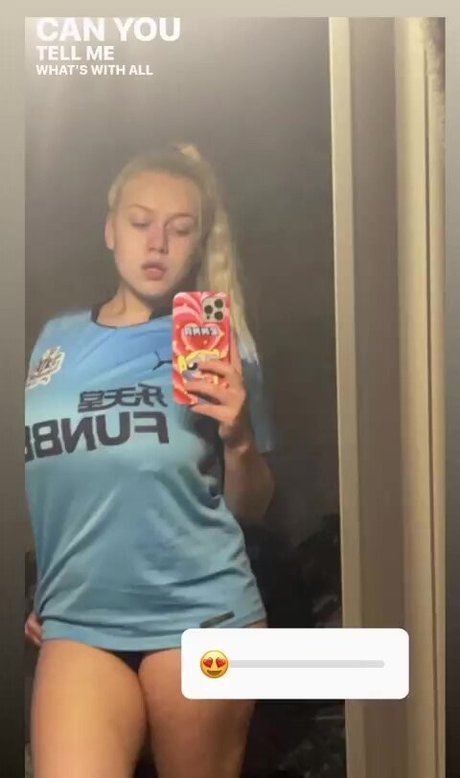 Emma H Nackt auf OnlyFans Leaks