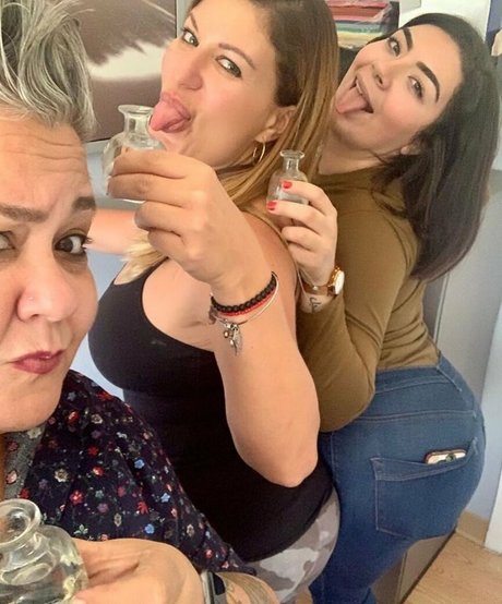 Nicky Nicole OnlyFans Leak