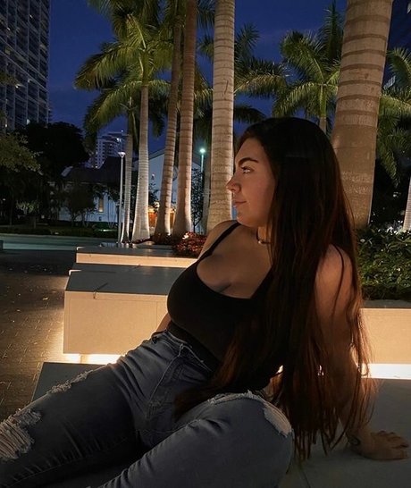 Nicky Nicole OnlyFans Pornografie