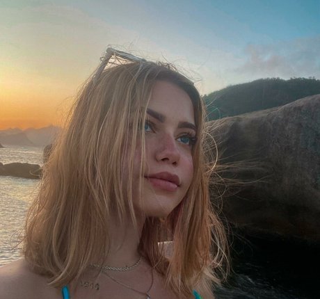 Clara Dfant Joi OnlyFans