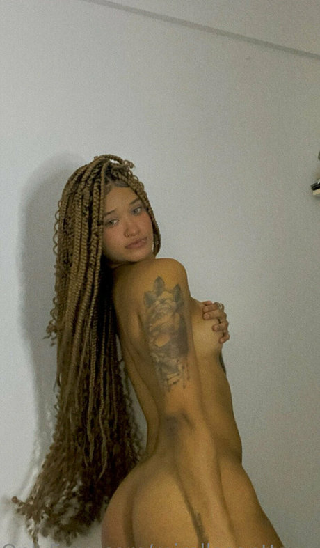 Mirella Santtanna Nacktbilder-Leaks von OnlyFans