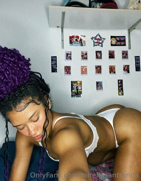 Mirella Santtanna Neue geleakte OnlyFans-Inhalte