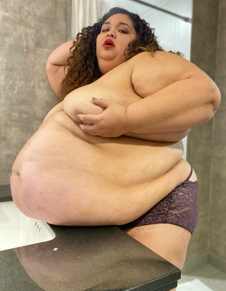 averyssbbw Nacktbilder OnlyFans Leaks