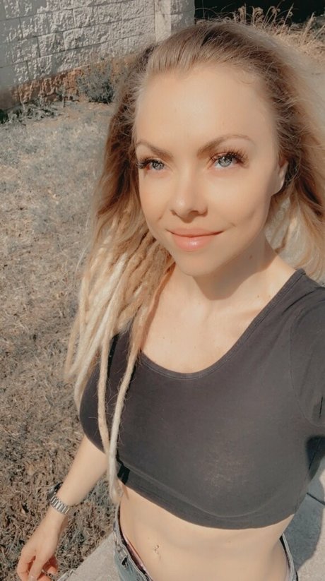 Nina Rei OnlyFans Pornografie