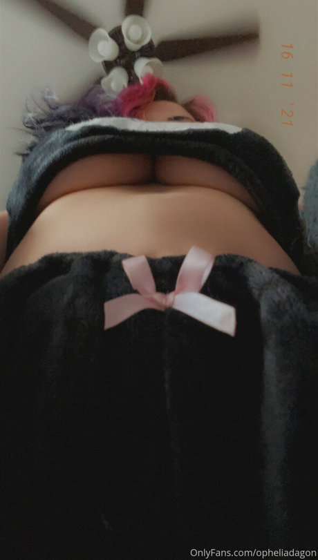 onlineevie Leaked OnlyFans